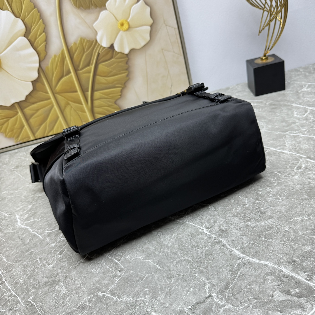 PRADA 프라다 크로스백 가방