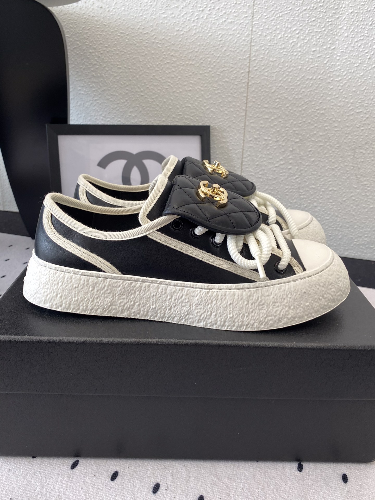 CHANEL 샤넬 단화 스니커즈 신발