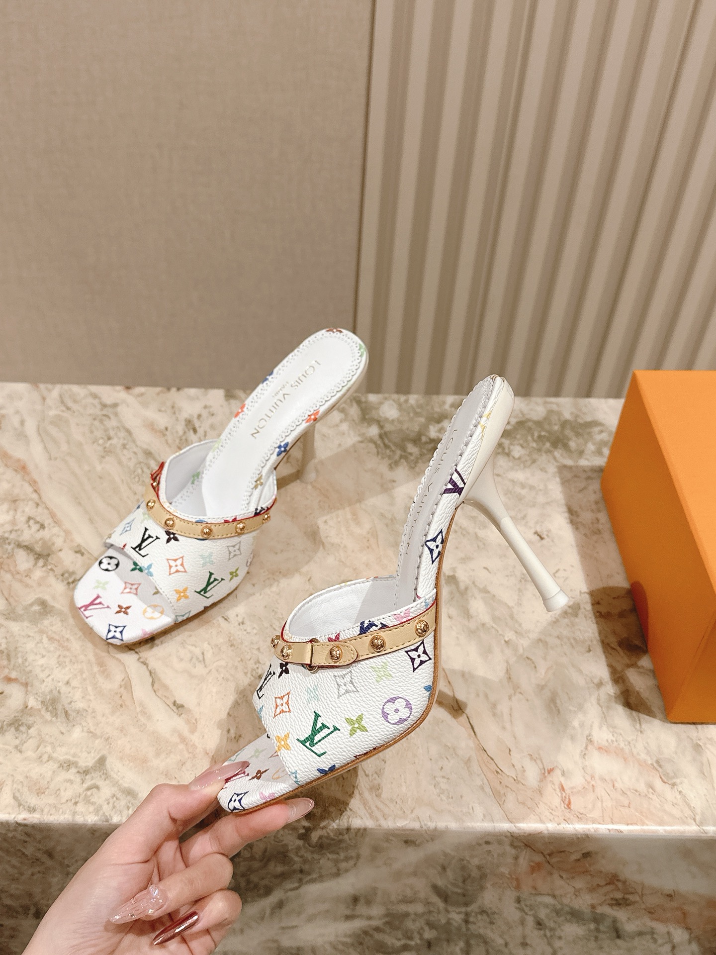 LV 루이비통 샌들 슬리퍼 신발