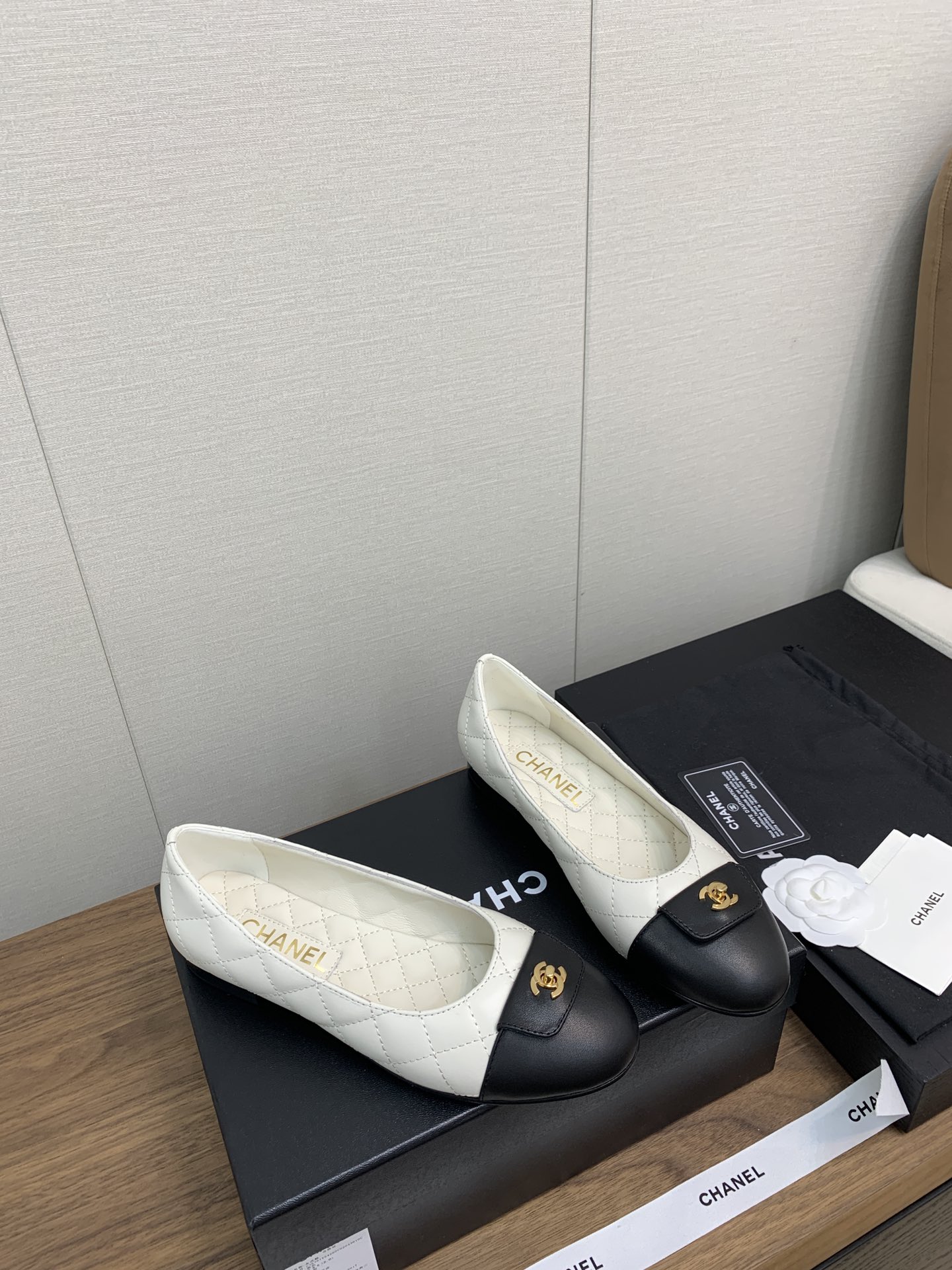 CHANEL 샤넬 플랫 슈즈 단화 신발