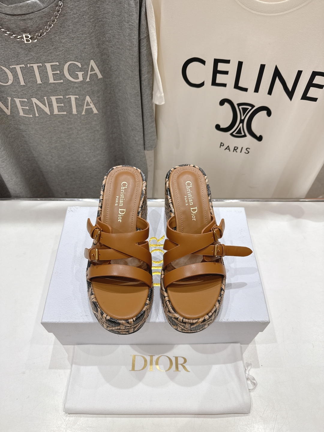 Dior CD 디올 통굽 샌들 슬리퍼 신발