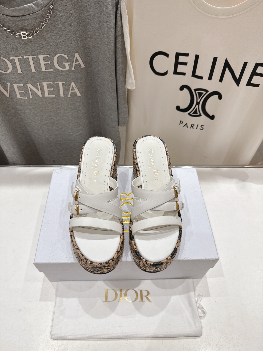 Dior CD 디올 통굽 샌들 슬리퍼 신발