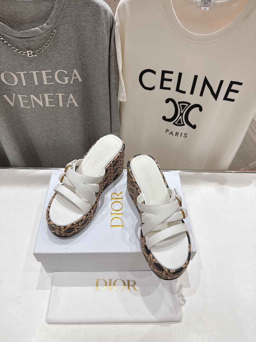 Dior CD 디올 통굽 샌들 슬리퍼 신발