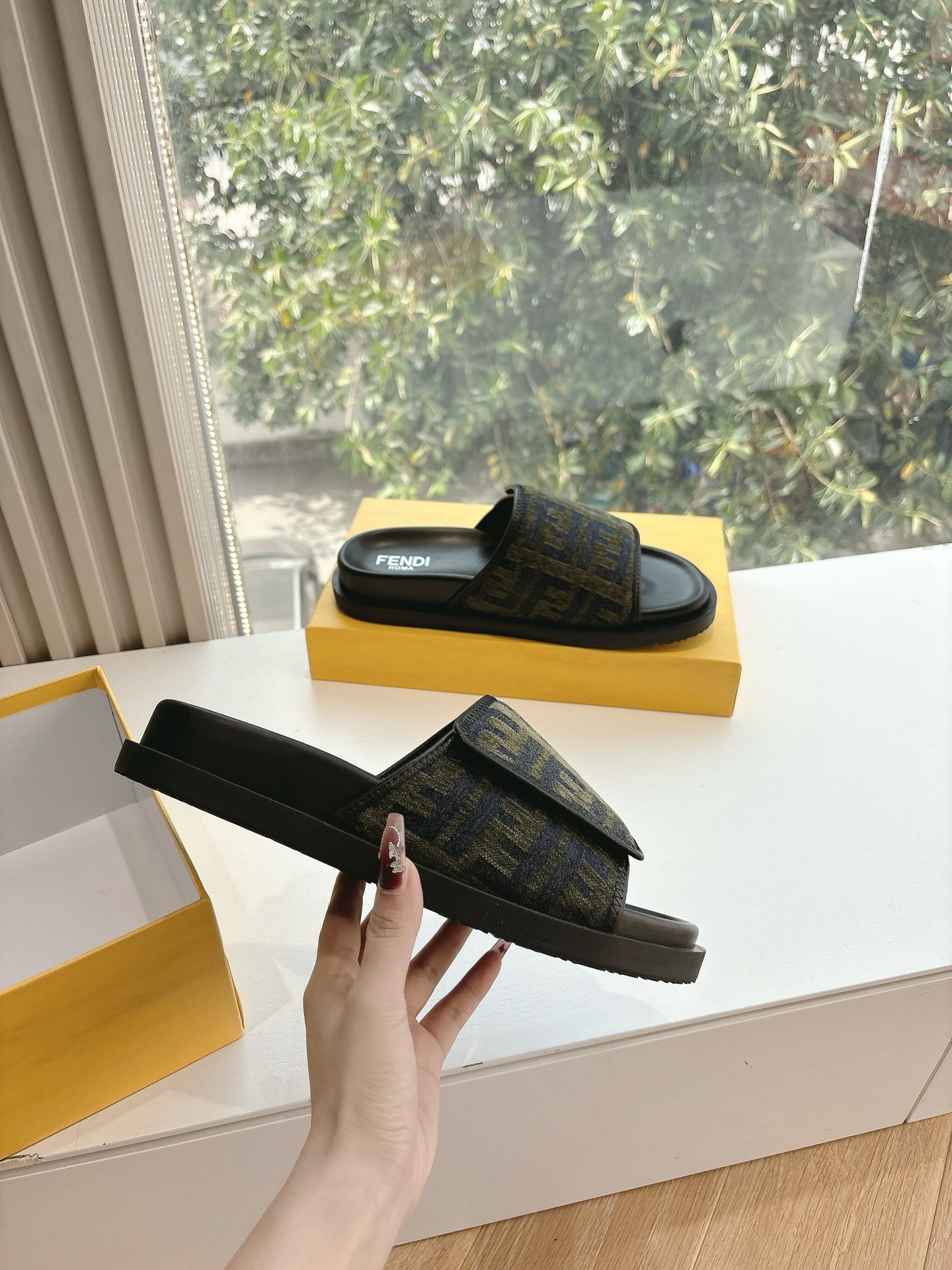 Fendi 펜디 샌들 슬리퍼 신발
