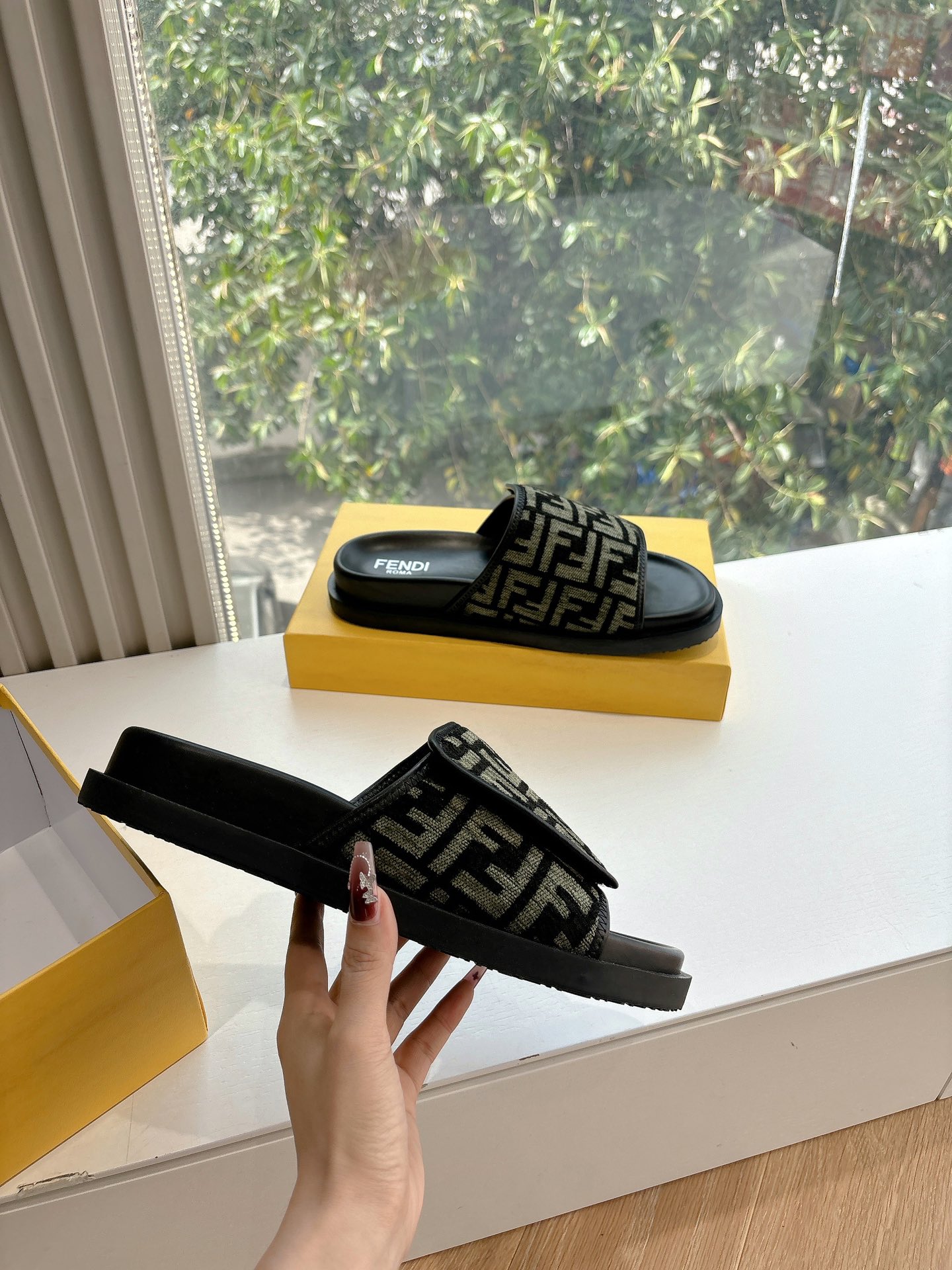 Fendi 펜디 샌들 슬리퍼 신발