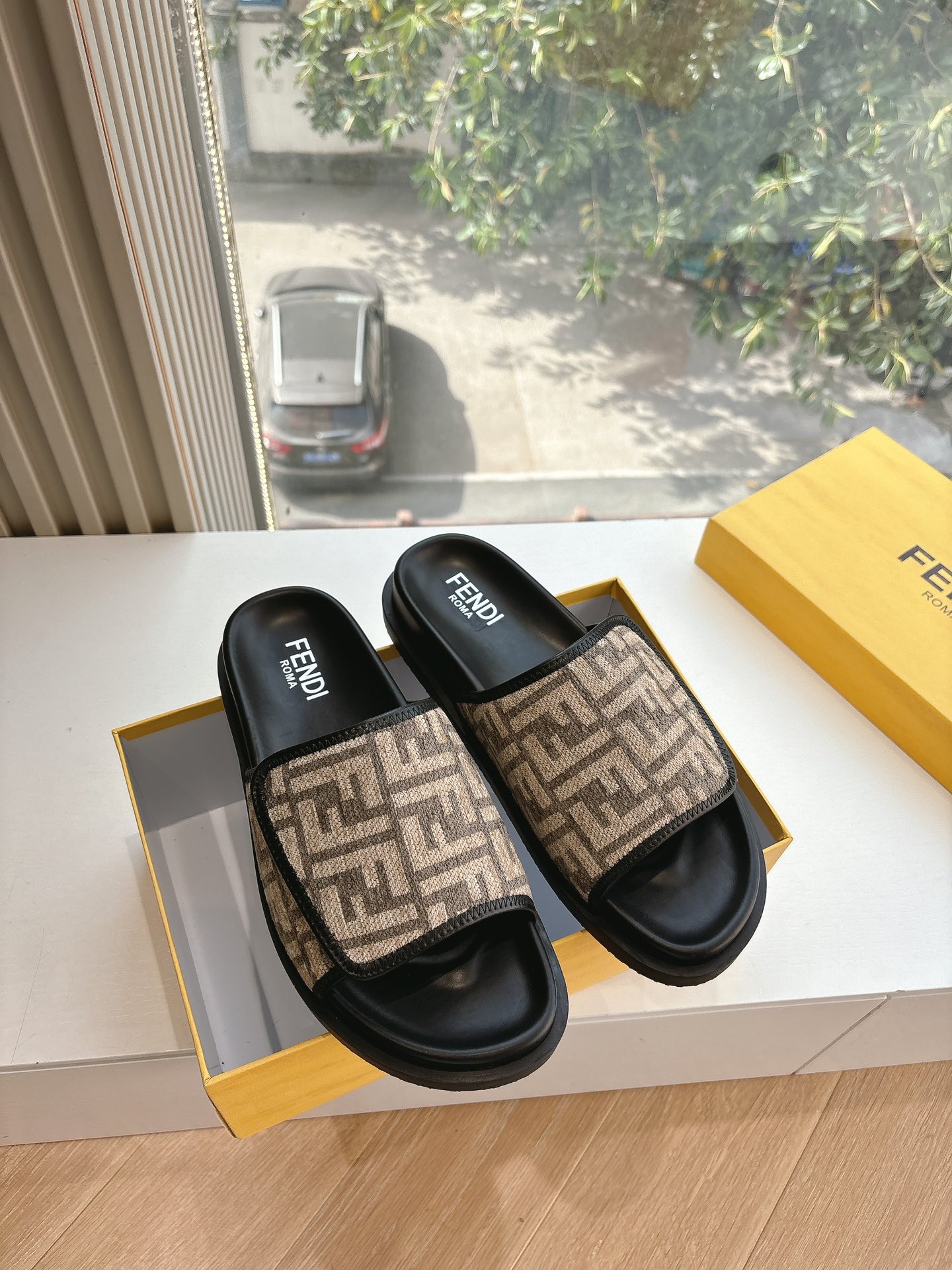 Fendi 펜디 샌들 슬리퍼 신발
