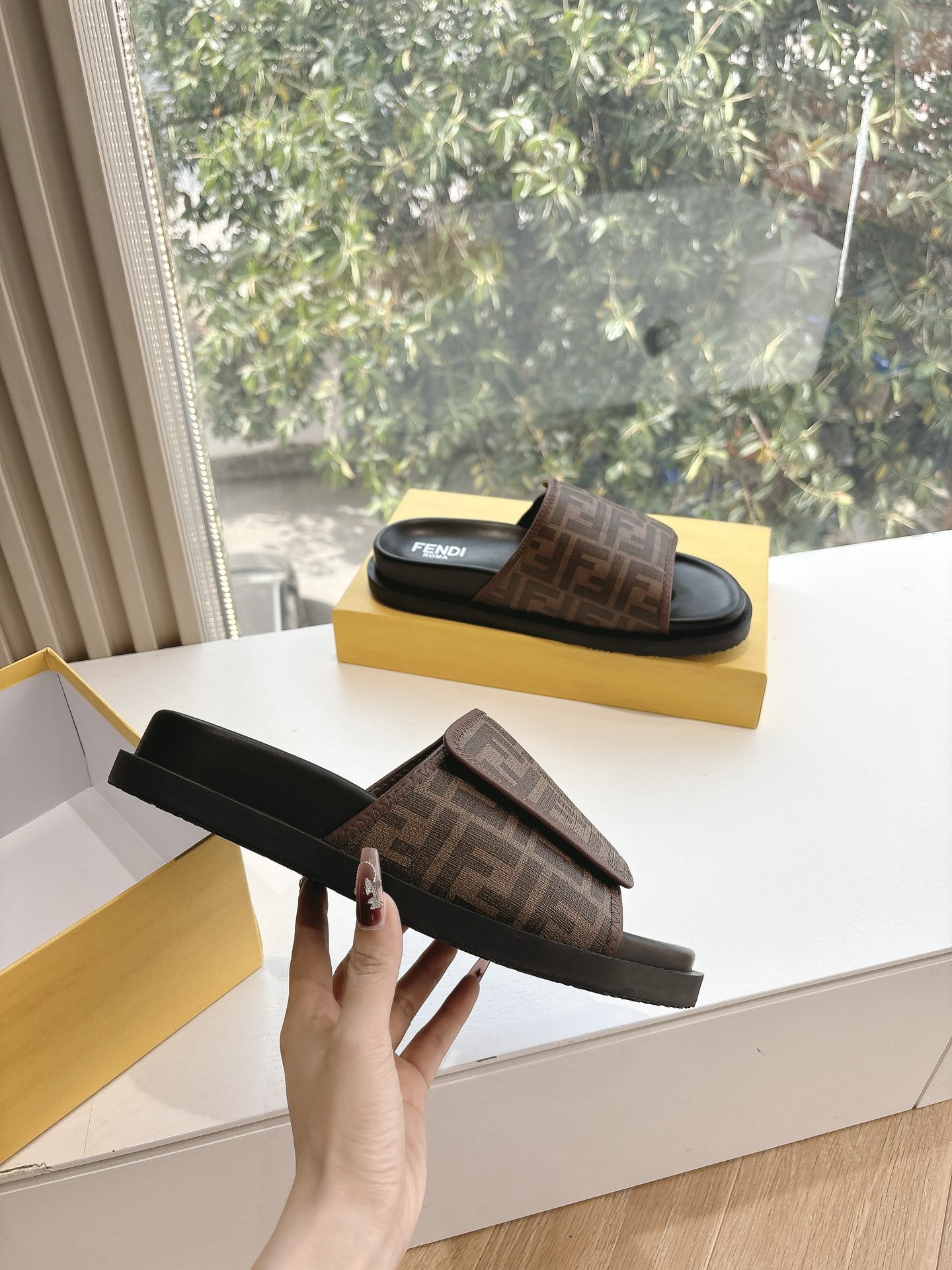 Fendi 펜디 샌들 슬리퍼 신발