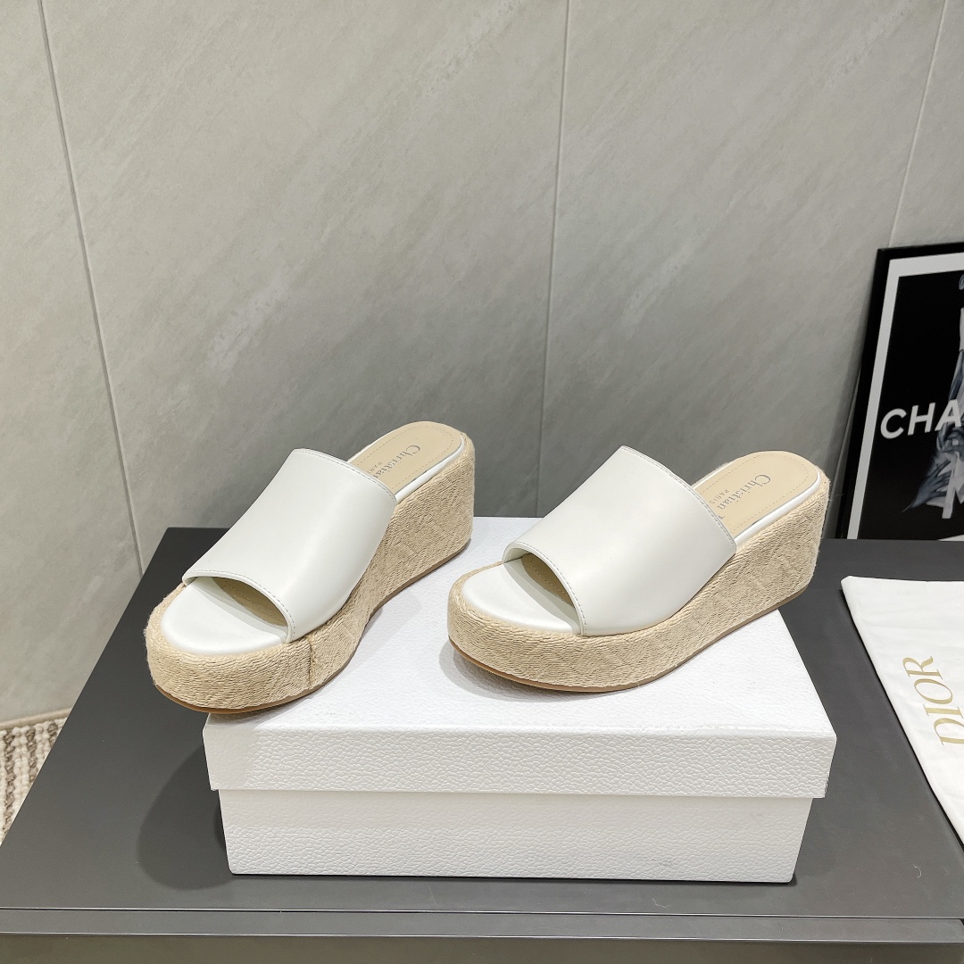 Dior CD 디올 통굽 샌들 슬리퍼 신발