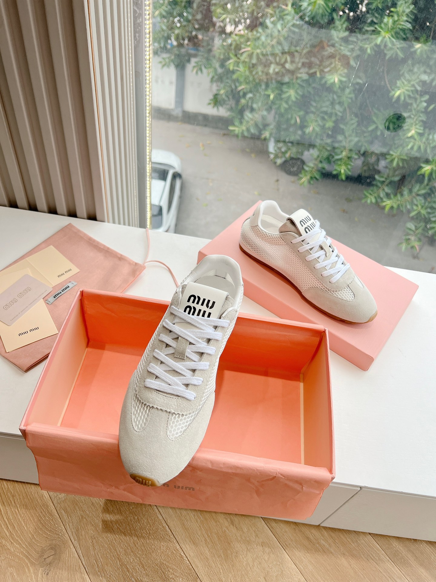 miumiu 미우미우 스니커즈 운동화 신발