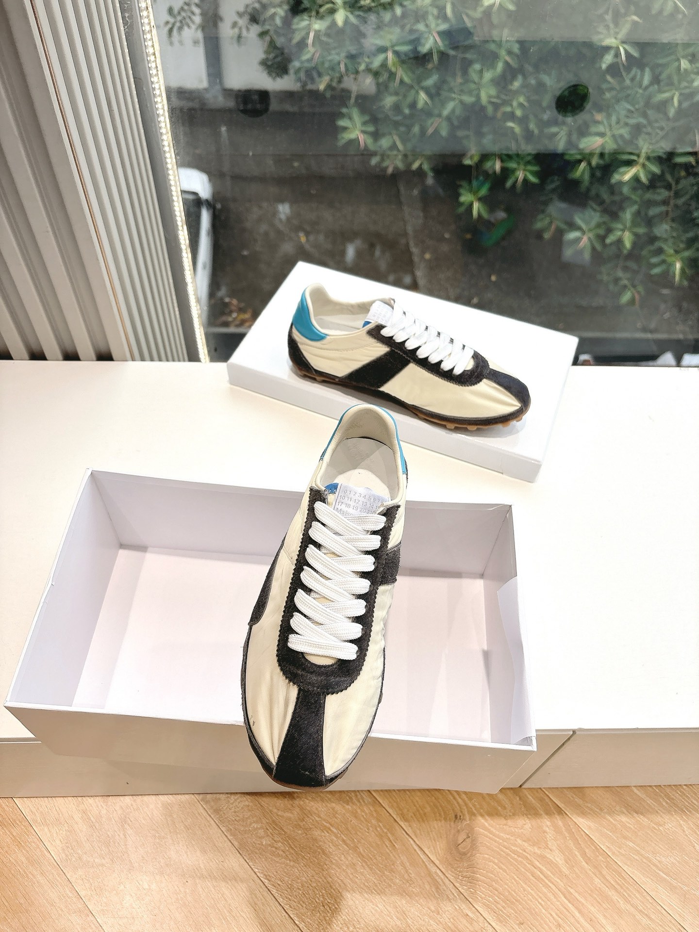 Maison Margiela MM6 메종 마르지엘라 도이치 스니커즈 운동화 신발