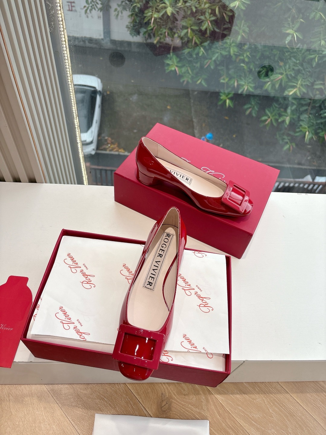 Roger Vivier RV 로저 비비에 플랫슈즈 통굽 구두 단화 신발