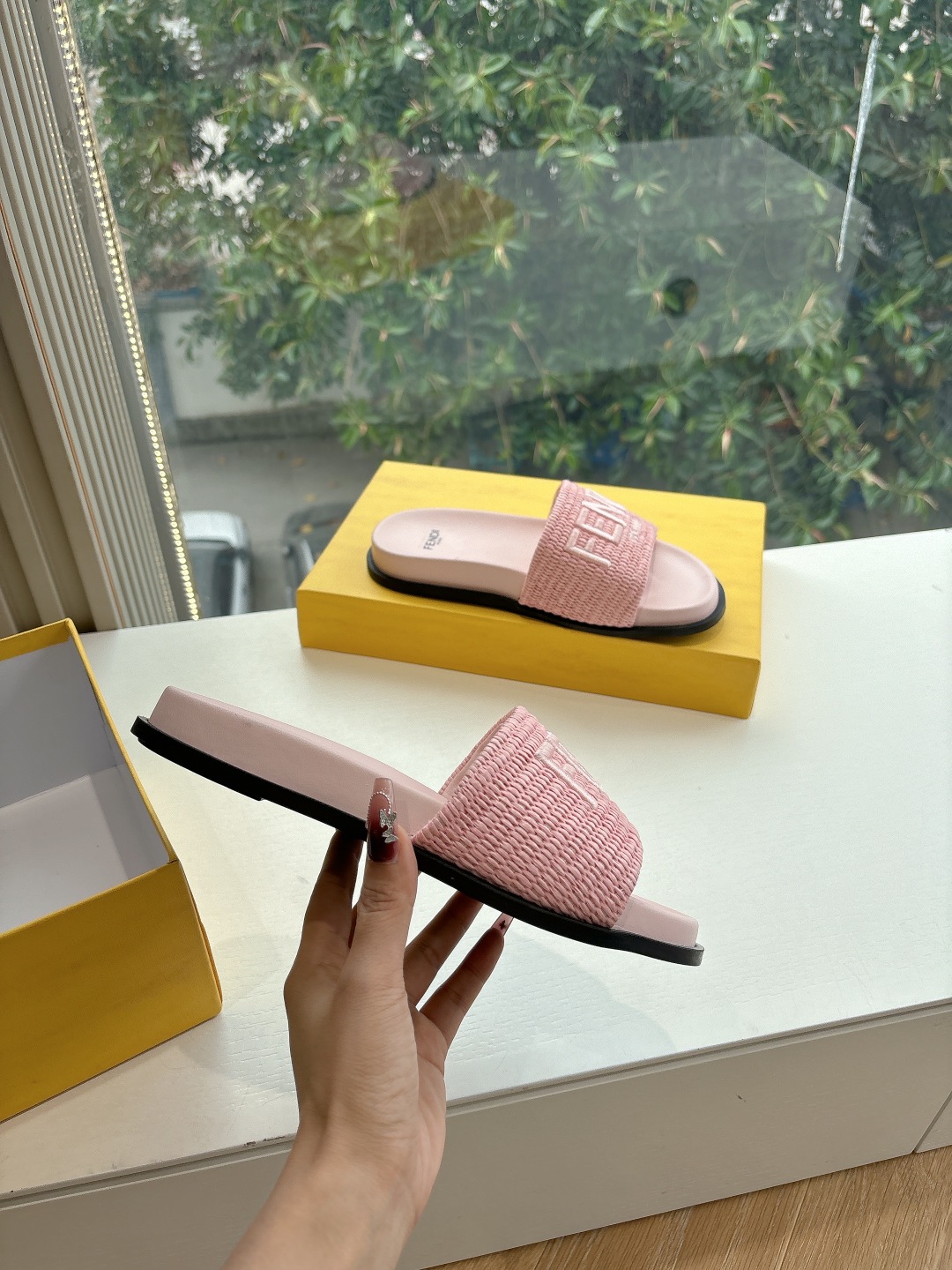 Fendi 펜디 슬리퍼 샌들 신발