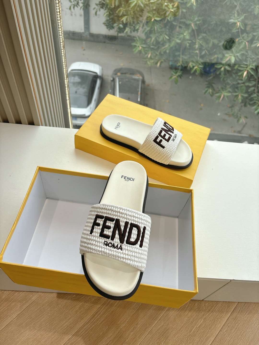 Fendi 펜디 슬리퍼 샌들 신발