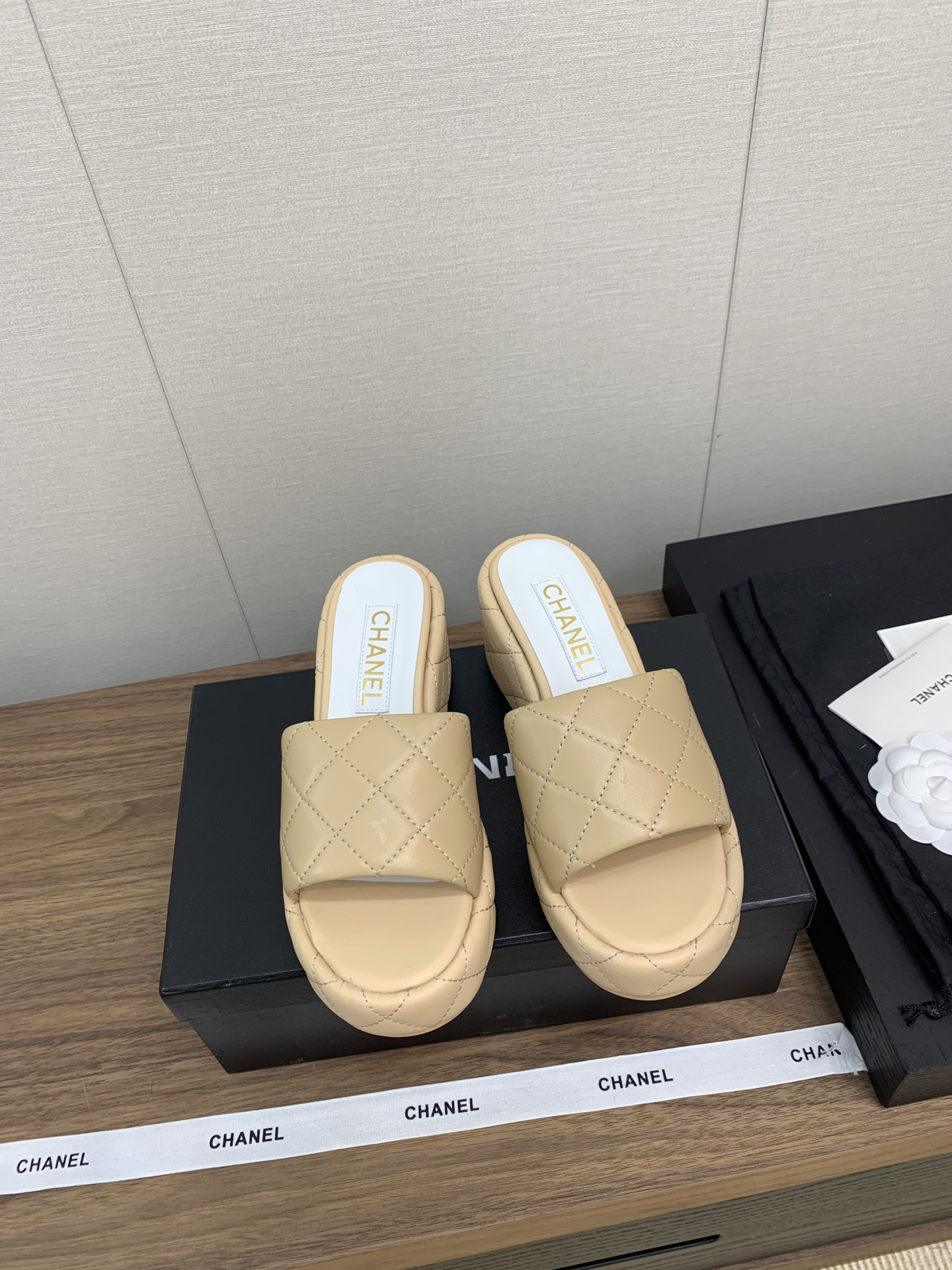 CHANEL 샤넬 통굽 슬리퍼 샌들 신발