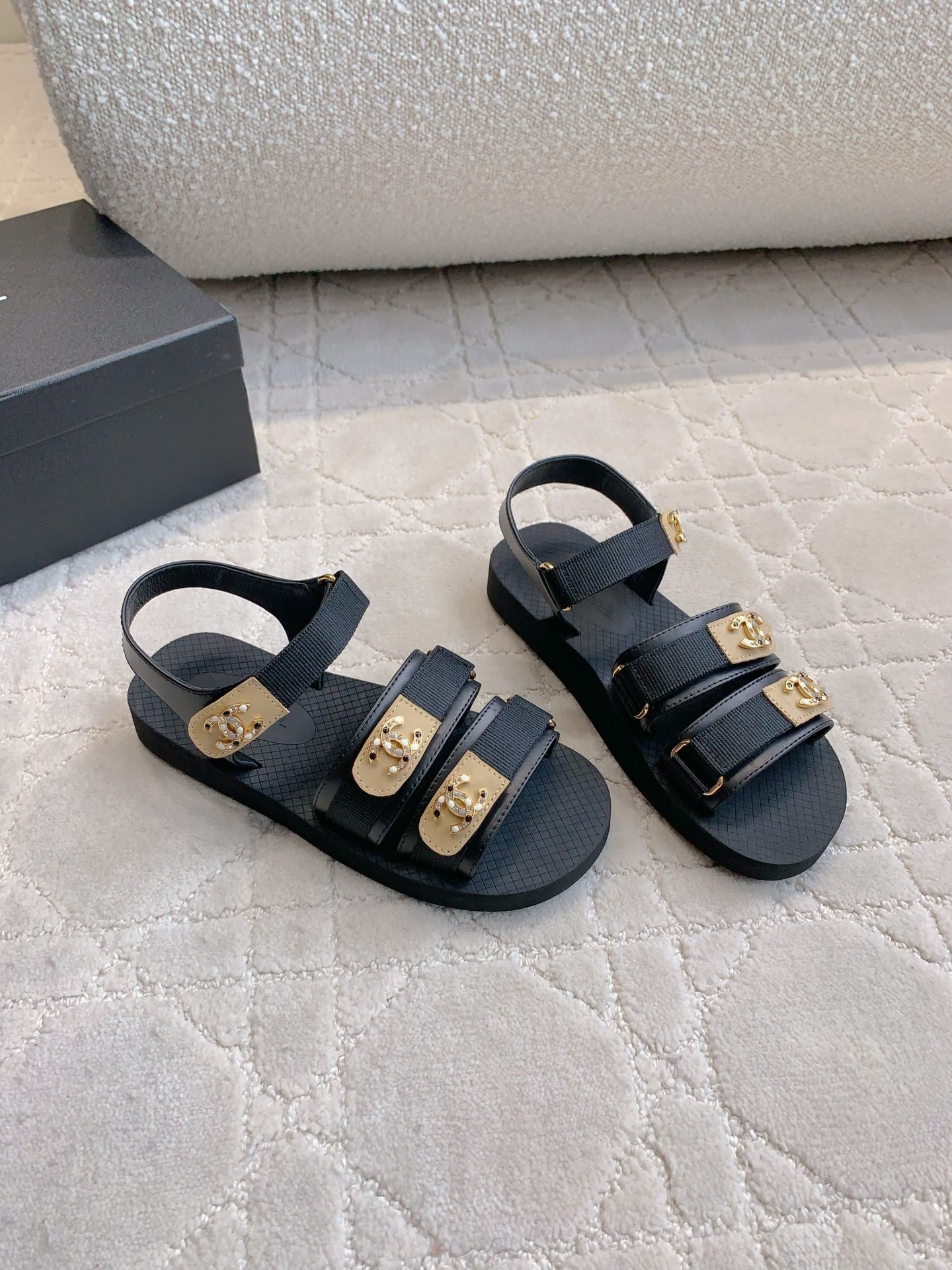 CHANEL 샤넬 벨크로 비치 샌들 신발