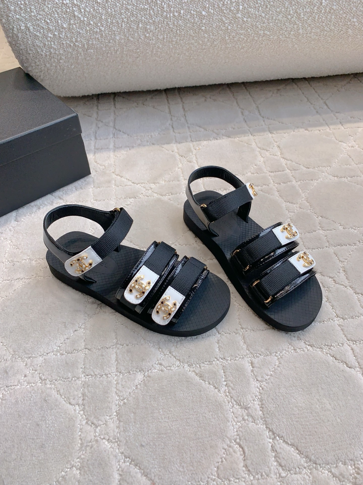 CHANEL 샤넬 벨크로 비치 샌들 신발