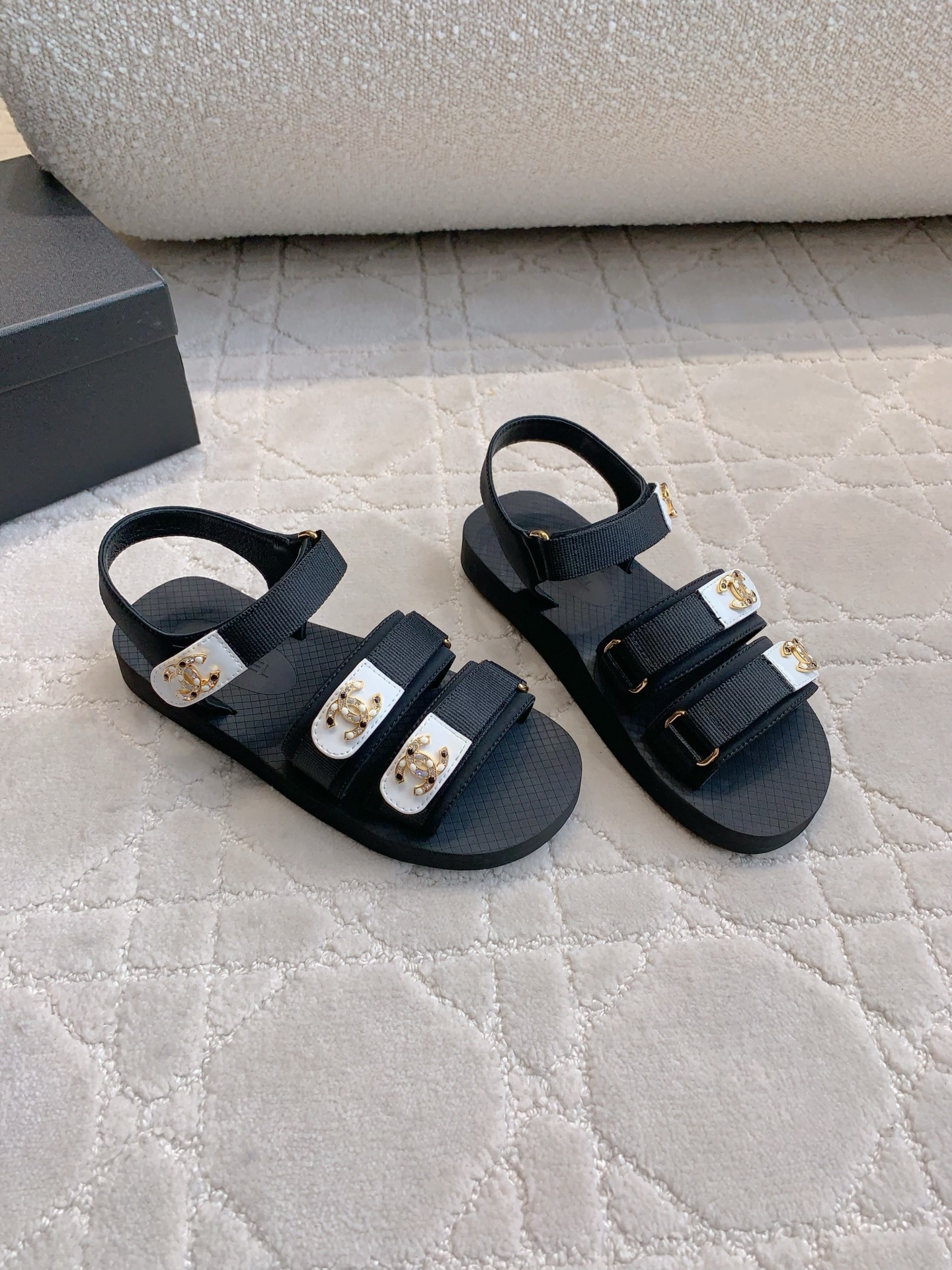 CHANEL 샤넬 벨크로 비치 샌들 신발