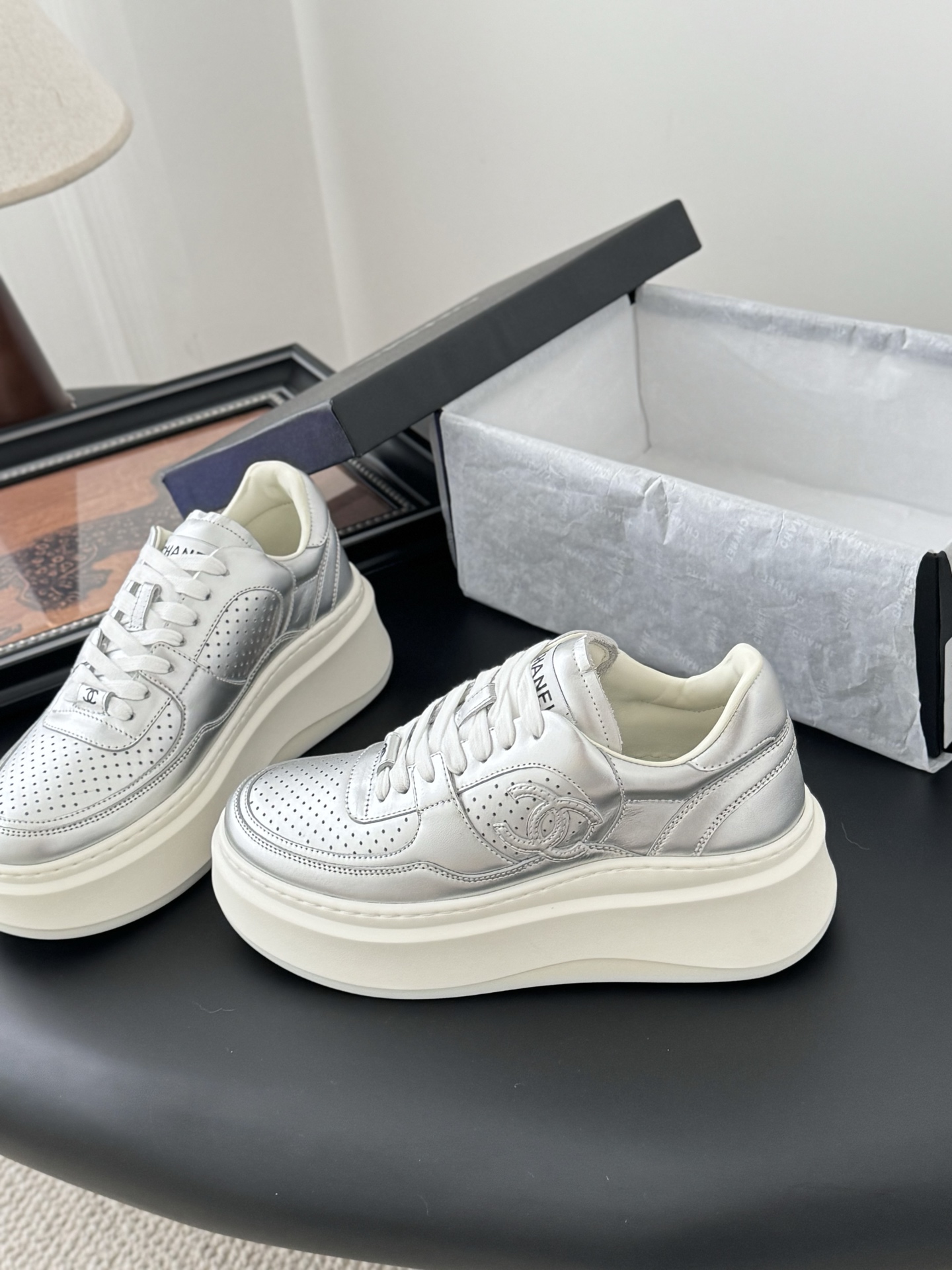 Chanel 샤넬 스니커즈 신발