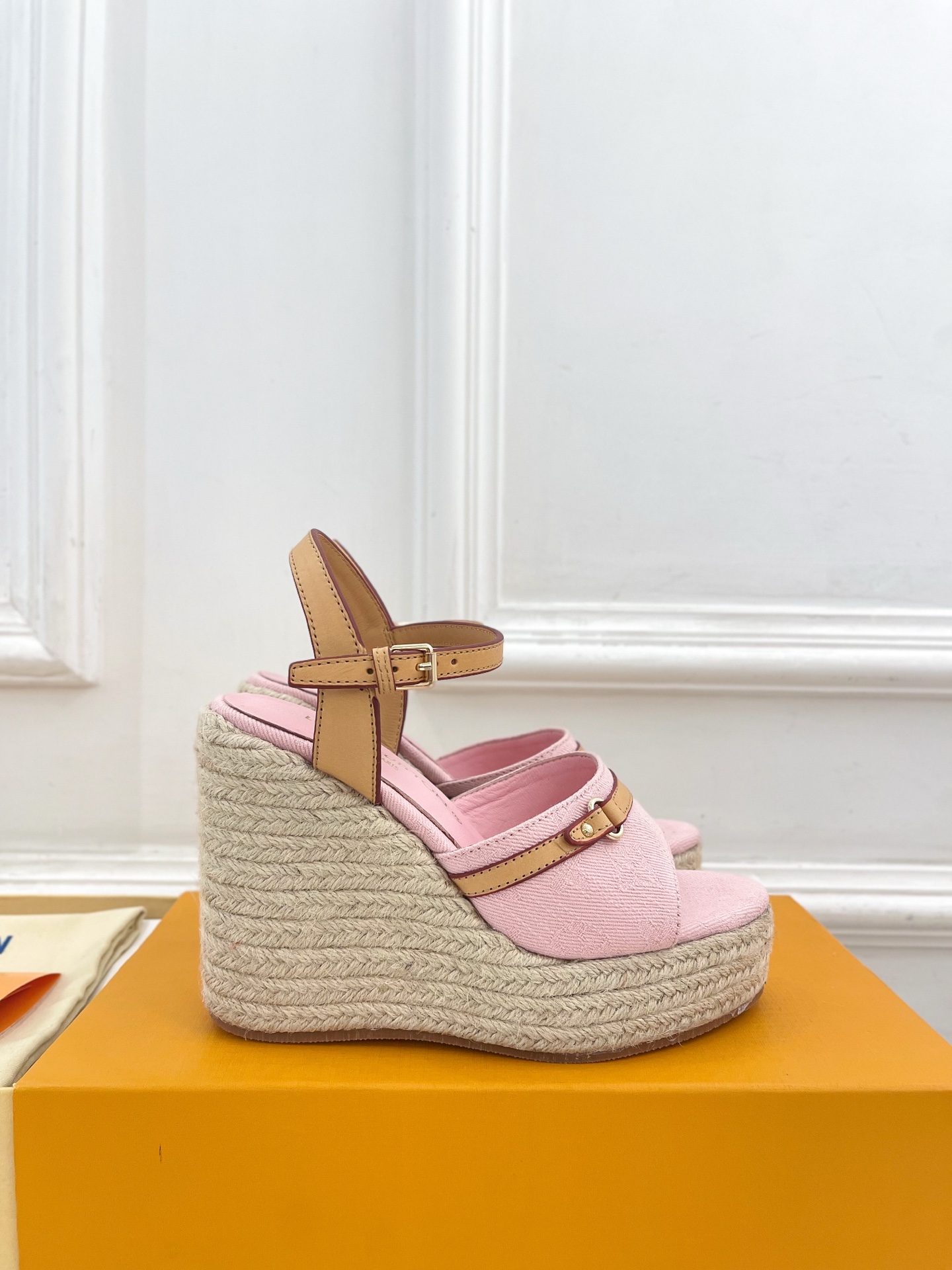 LOUIS VUITTON LV 루이비통 데님 웨지 통굽 샌들 신발