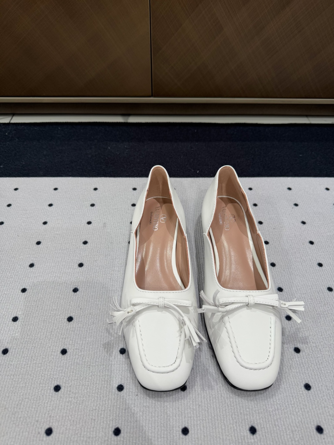 VALENTINO 발렌티노 플랫 슈즈 단화 신발