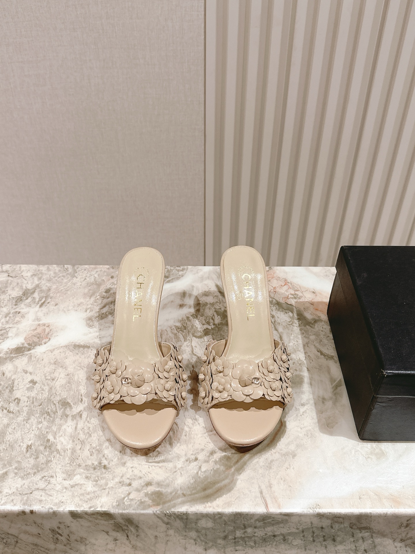 CHANEL 샤넬 힐 샌들 슬리퍼 신발