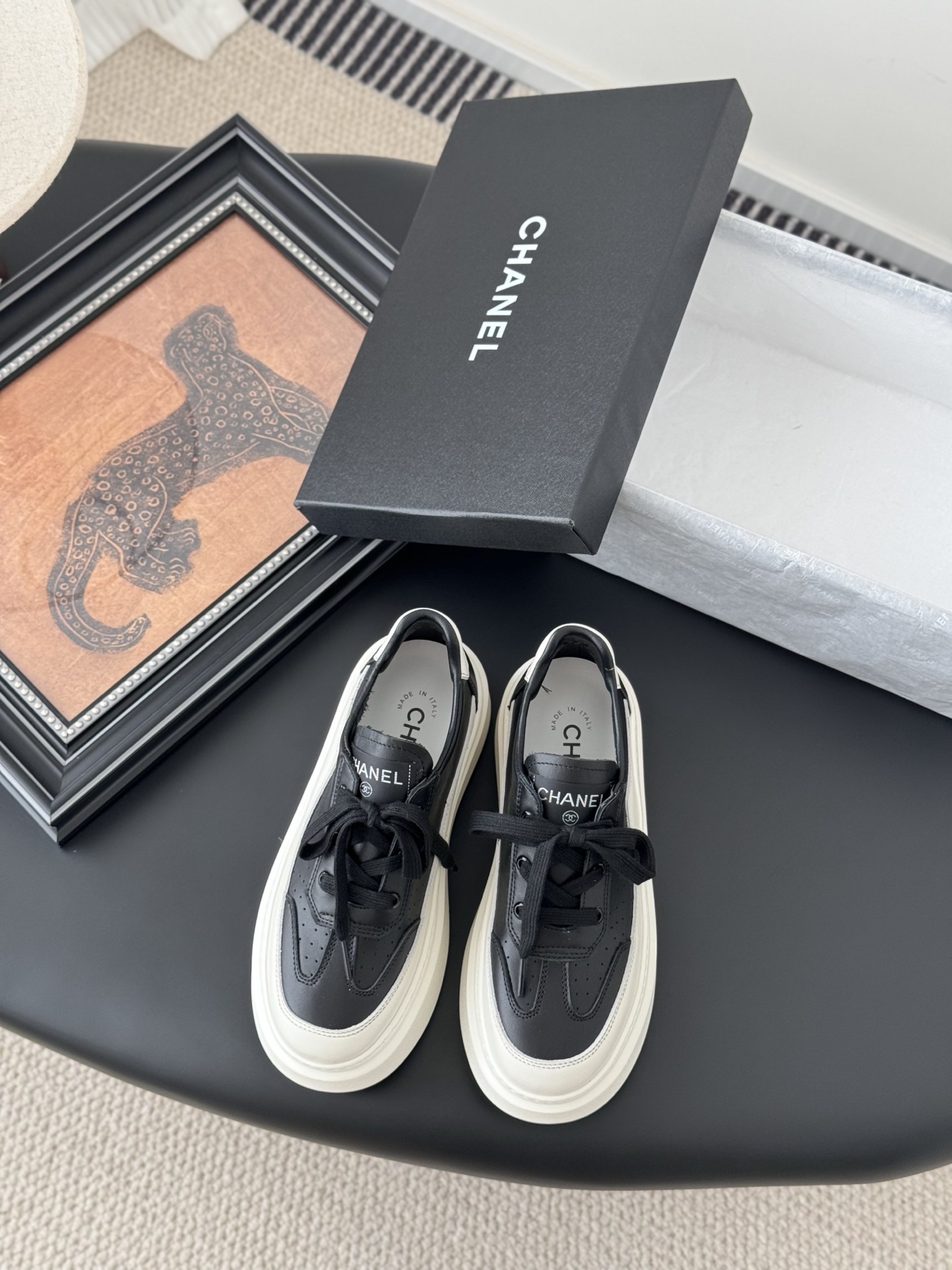 CHANEL 샤넬 스니커즈 신발