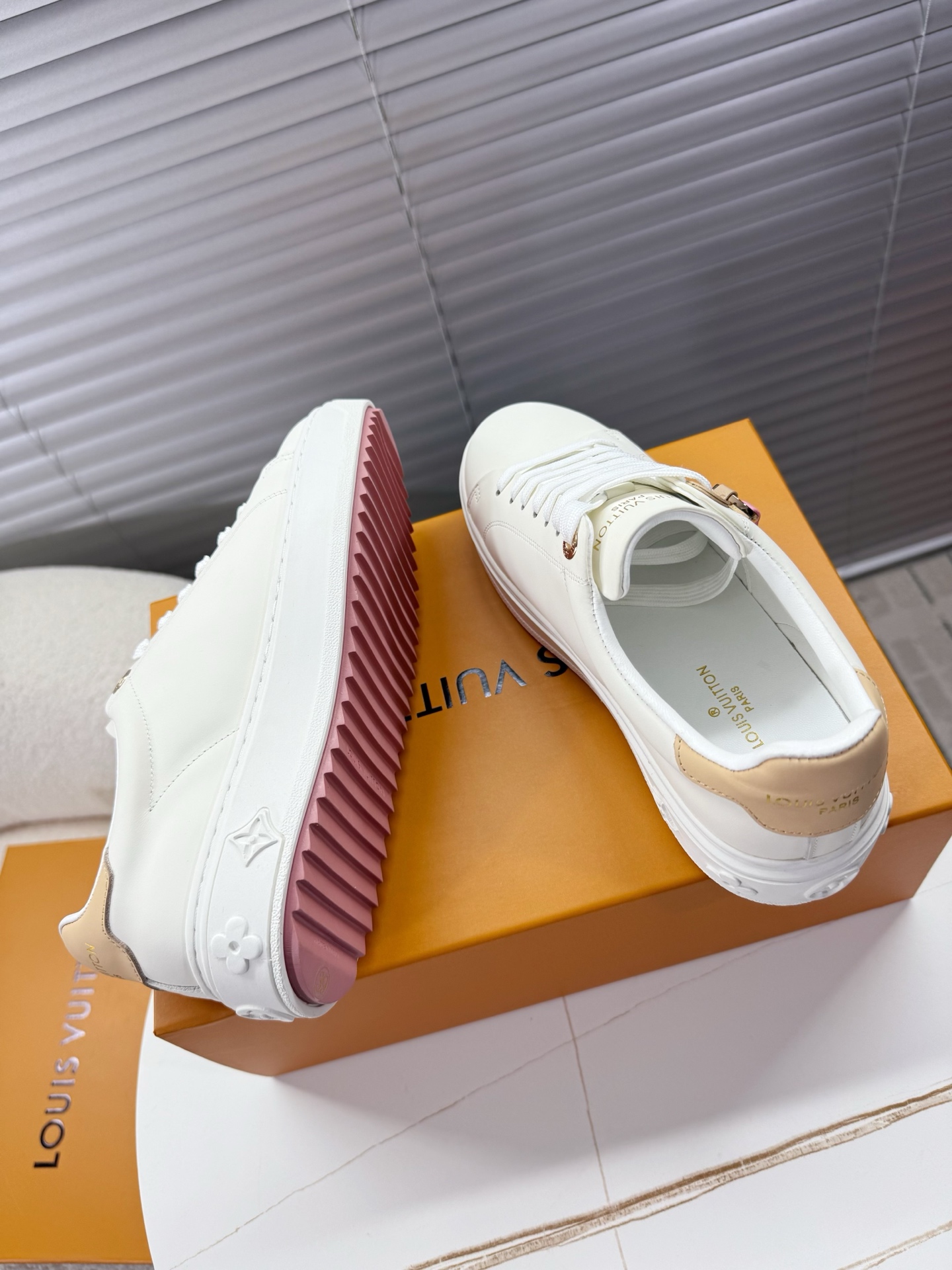 LV 루이비통 여성 스니커즈 신발