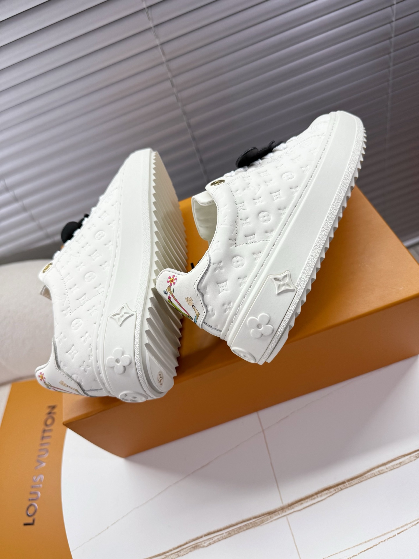 LV 루이비통 여성 스니커즈 신발