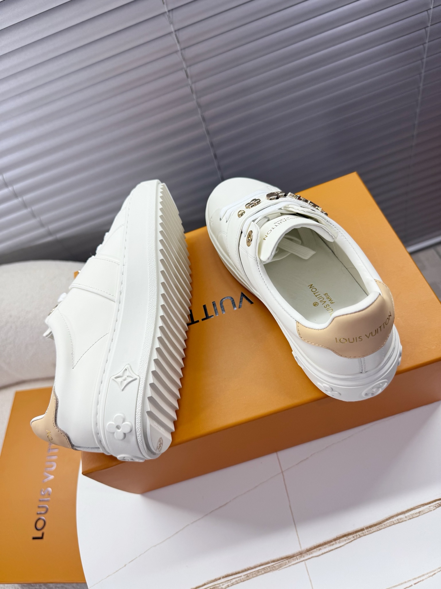 LV 루이비통 여성 스니커즈 신발