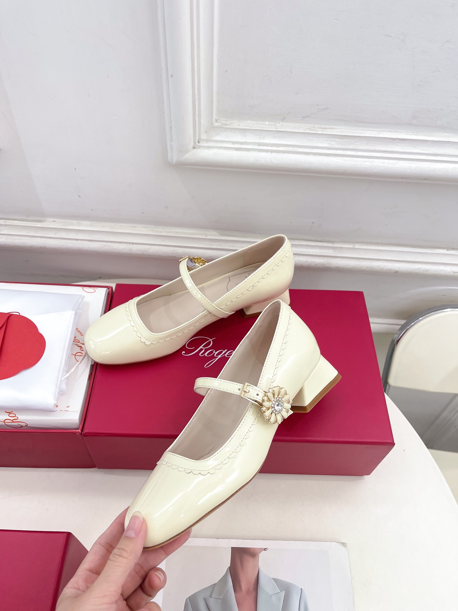 Roger Vivier RV 로저 비비에 펌프스 구두 신발