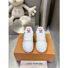 LV 루이비통 트레이너 로우탑 스니커즈 신발