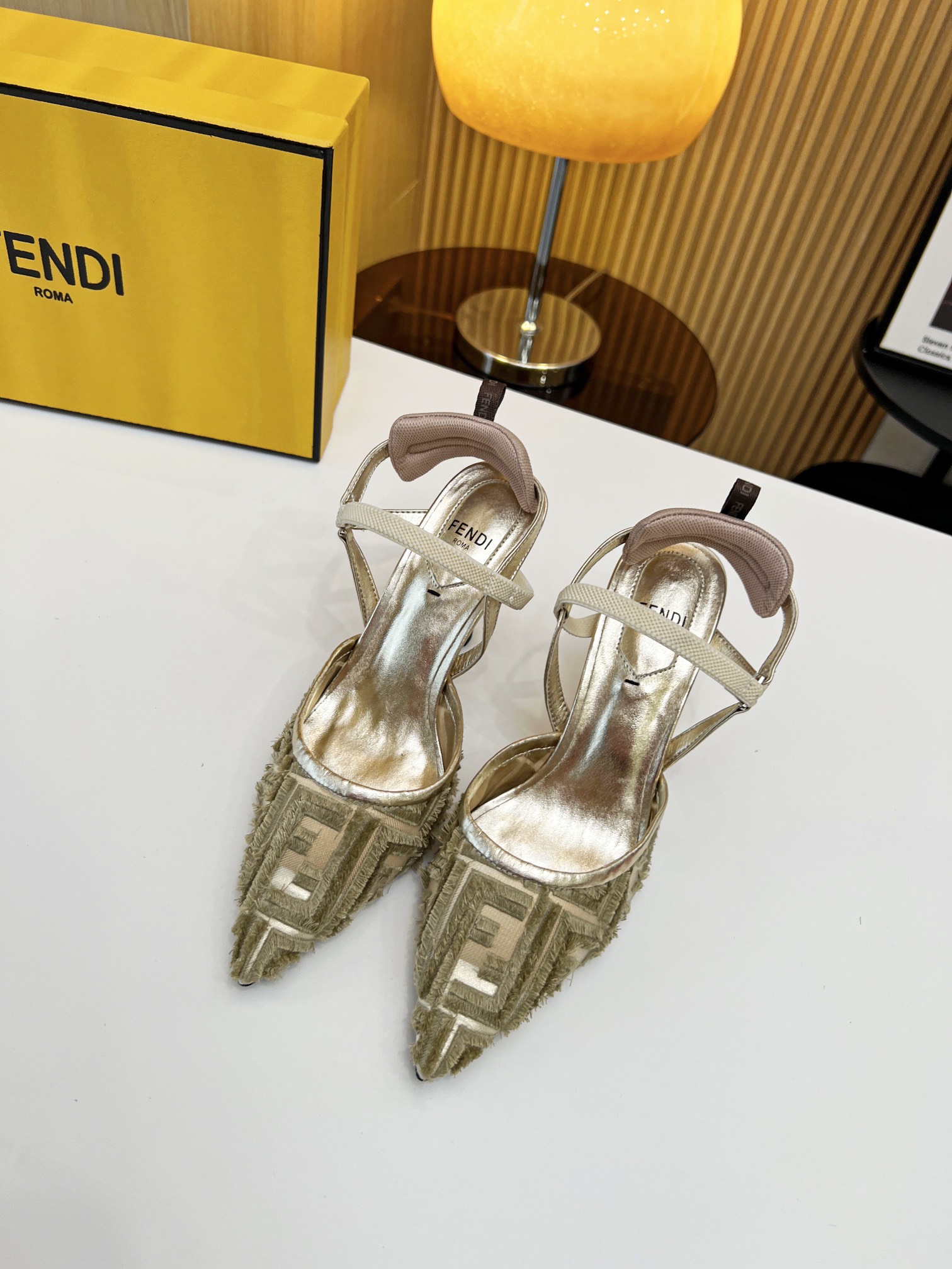 Fendi 펜디 힐 구두 신발