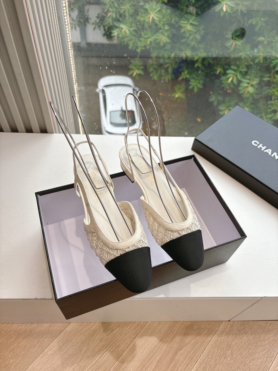 CHANEL 샤넬 플랫 샌들 뮬 신발