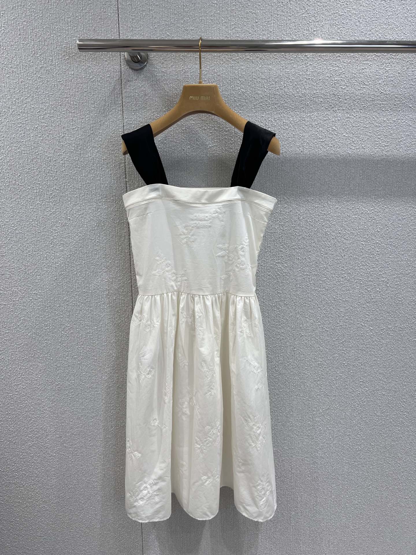 miumiu 미우미우 원피스 의류