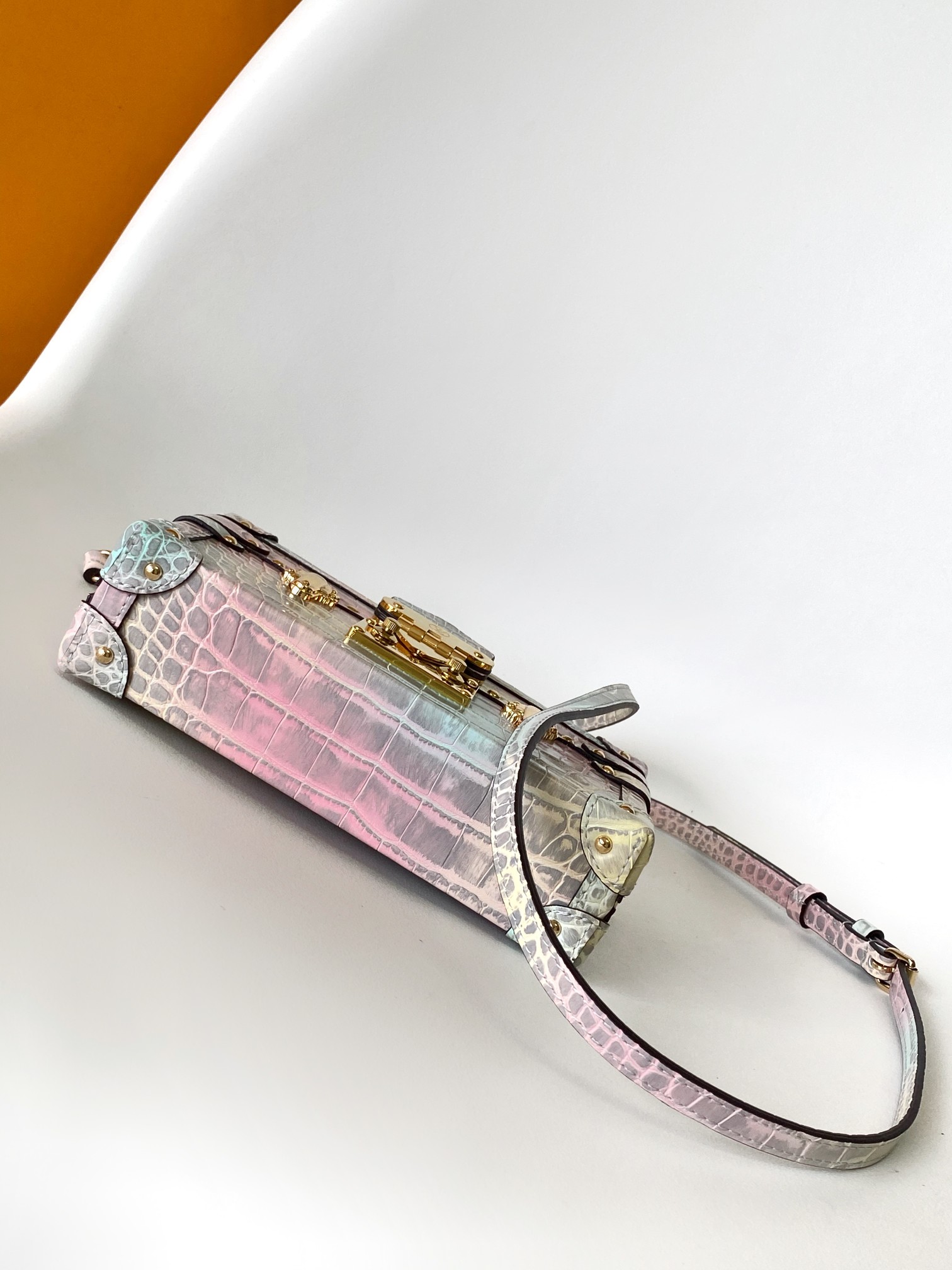 LV 루이비통 트렁크백 가방