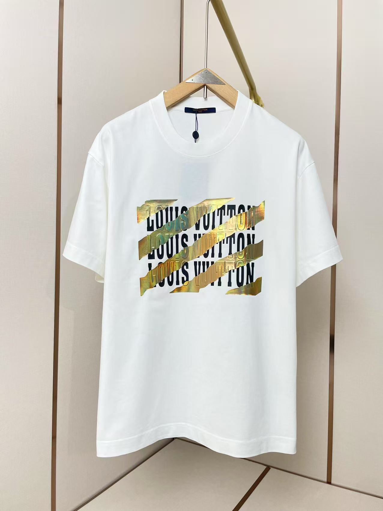 LV 루이비통 반팔 티셔츠 의류