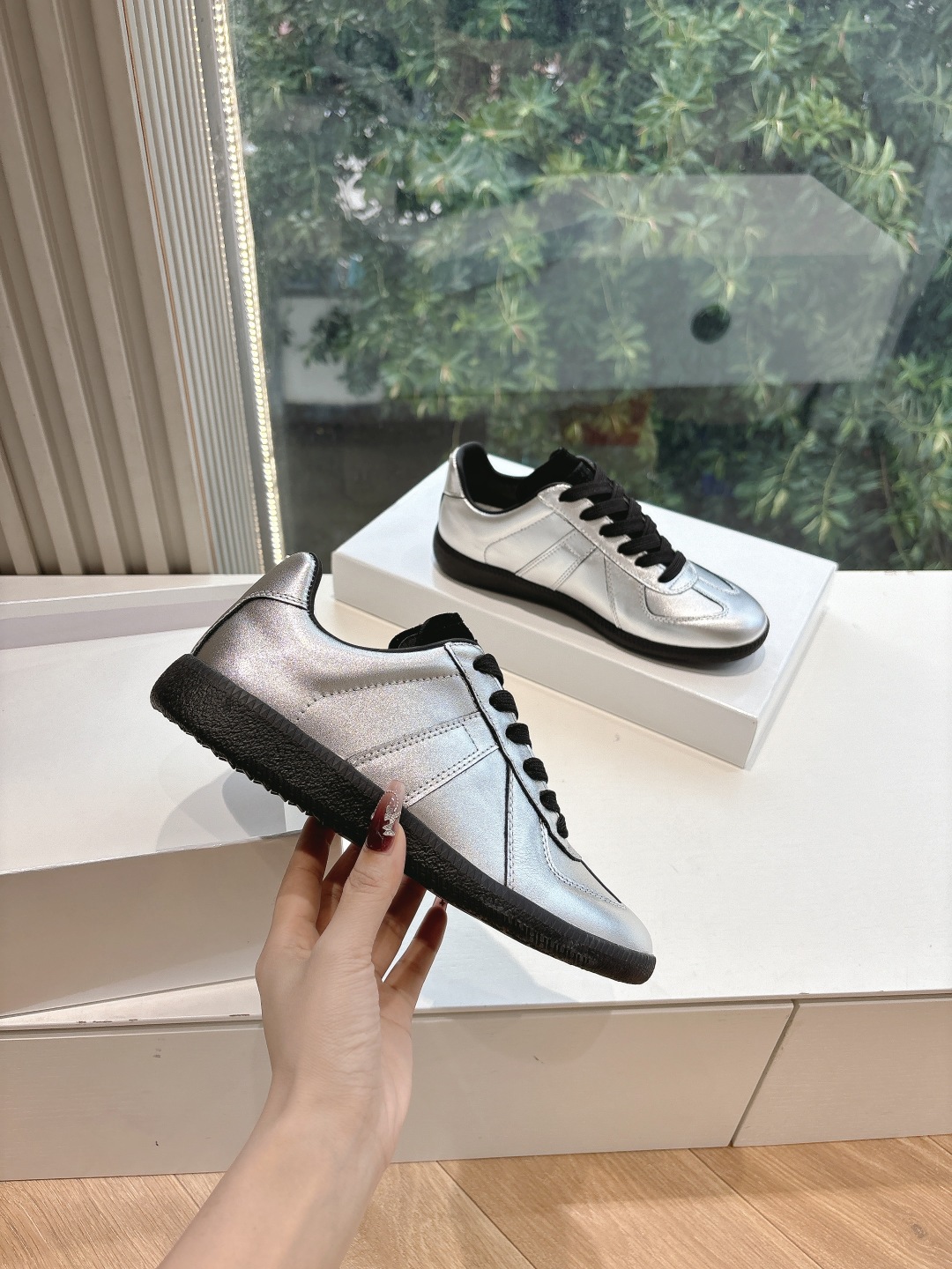 maison margiela mm6 메종 마르지엘라 스니커즈 신발