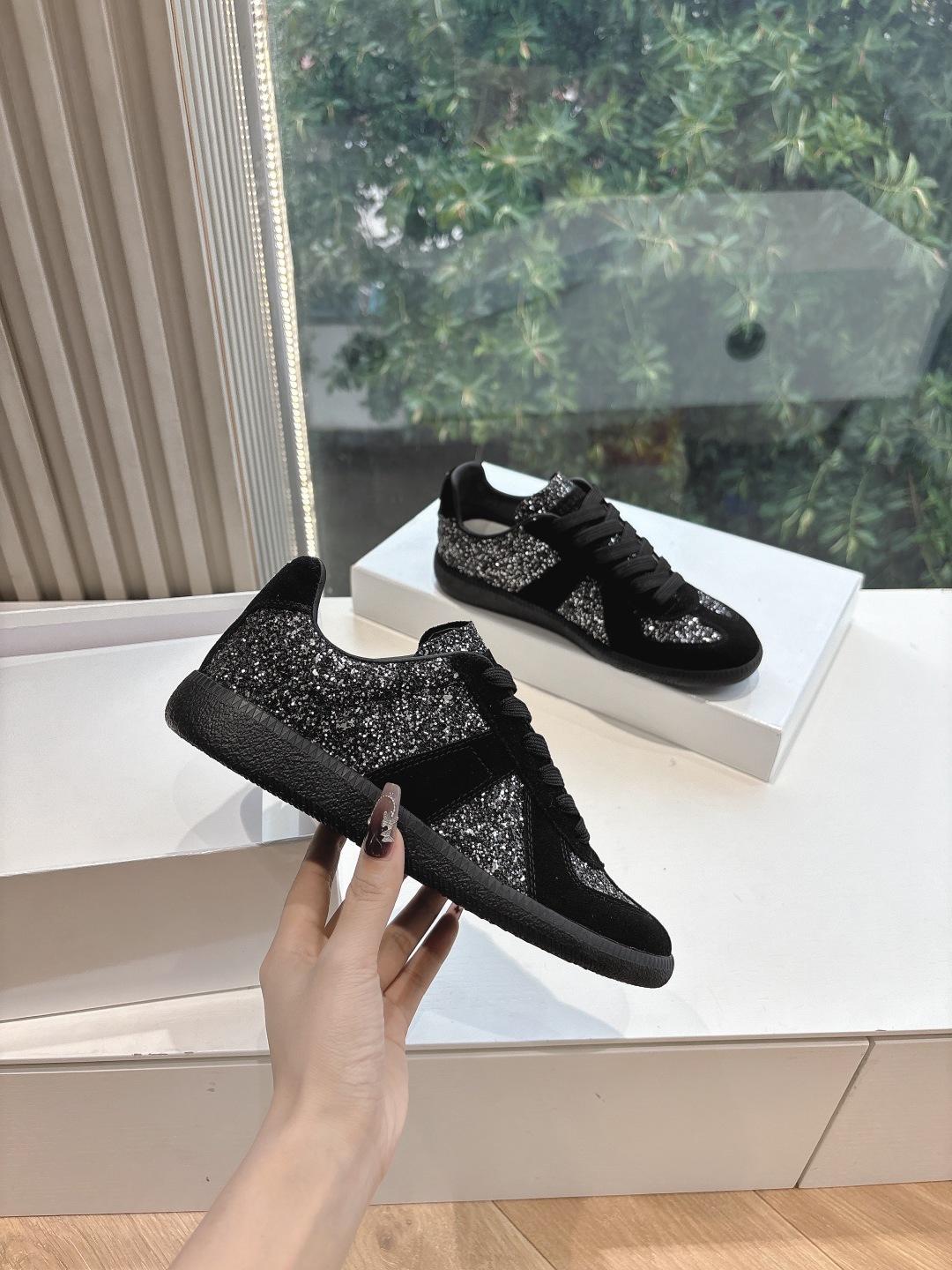 maison margiela mm6 메종 마르지엘라 스니커즈 신발