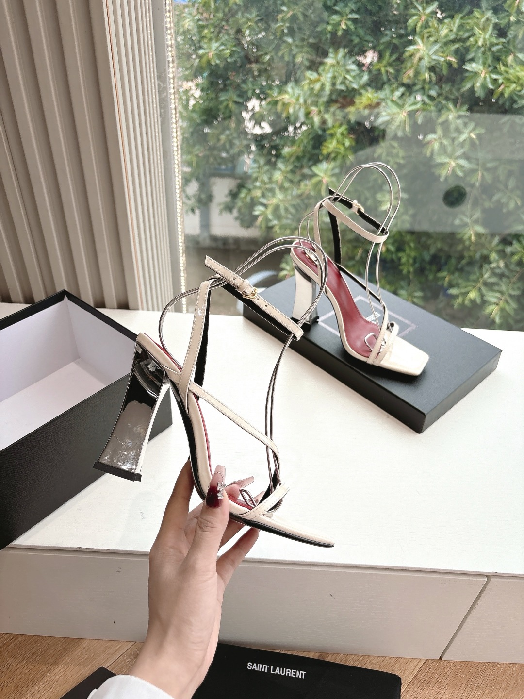 Saint Laurent YSL 생로랑 힐 구두 샌들 신발