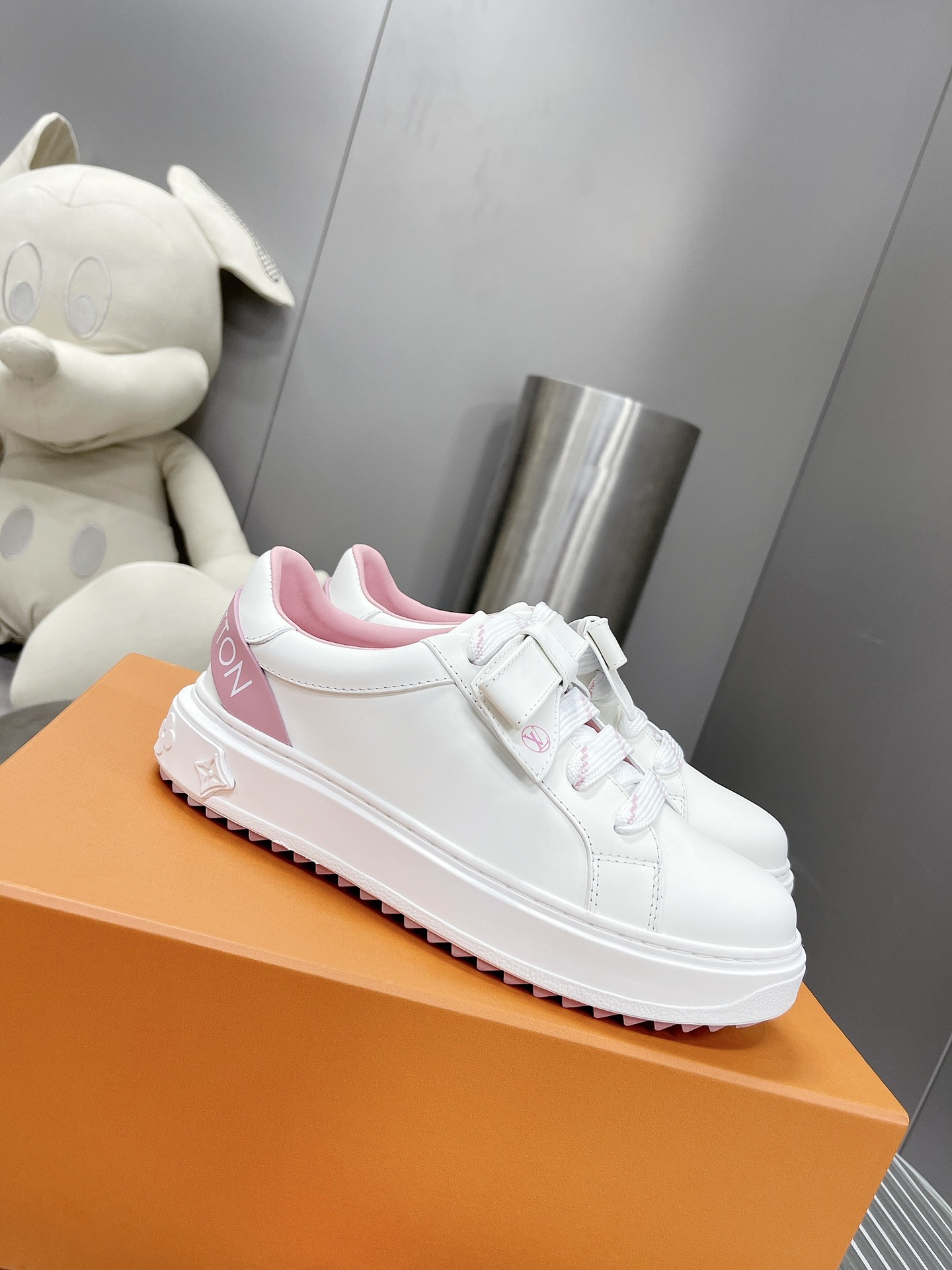 Louis Vuitton LV 루이비통 스니커즈 신발