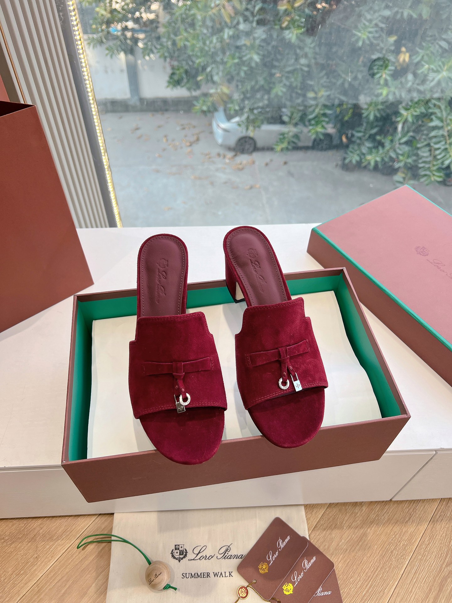 Loro Piana LP 로로피아나 통굽 태슬 플랫 슬리퍼 샌들 신발