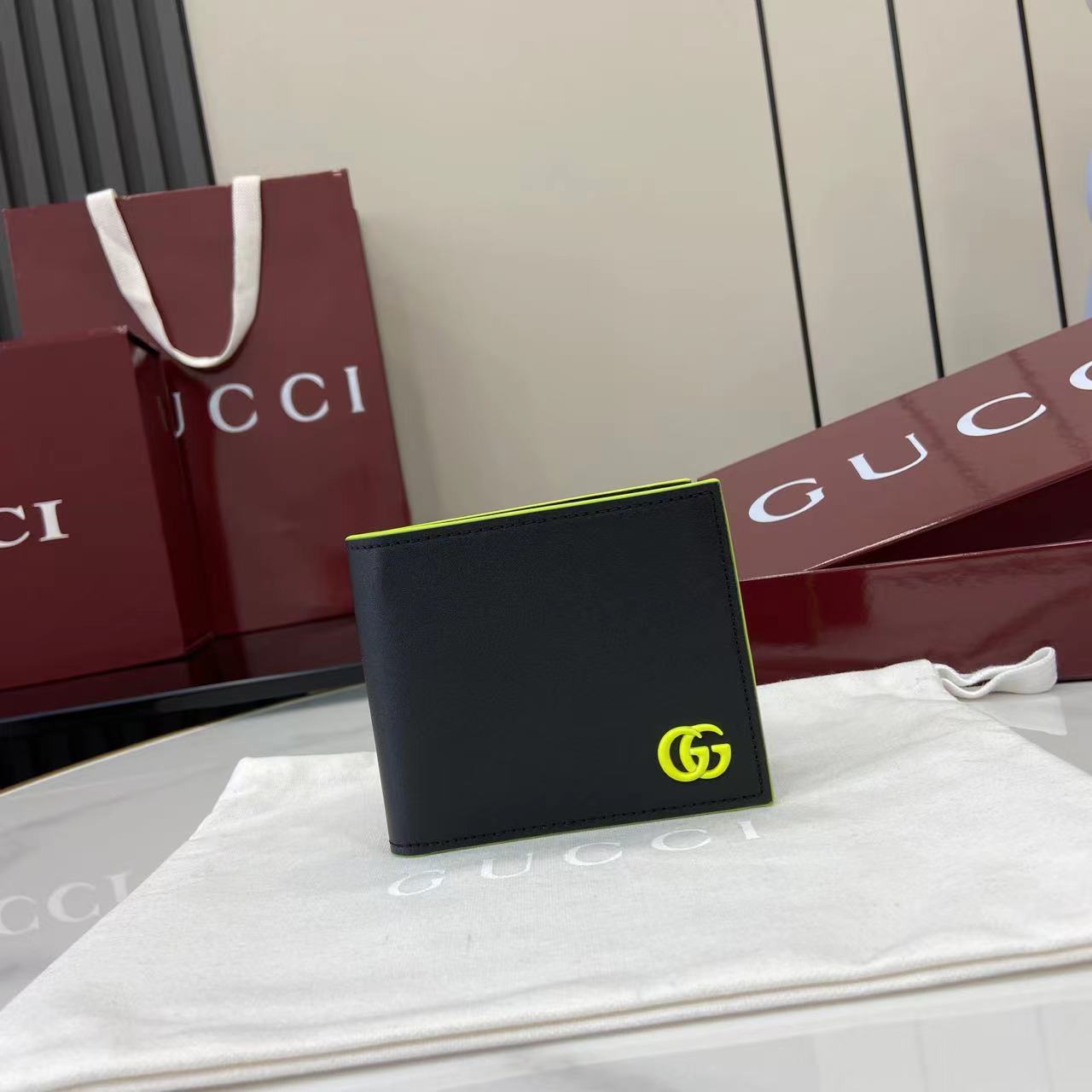 GUCCI 구찌 반지갑 지갑
