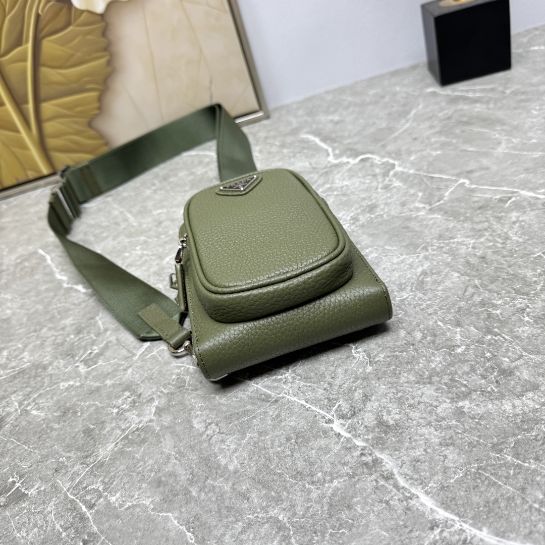 PRADA 프라다 크로스백 슬링백 가방