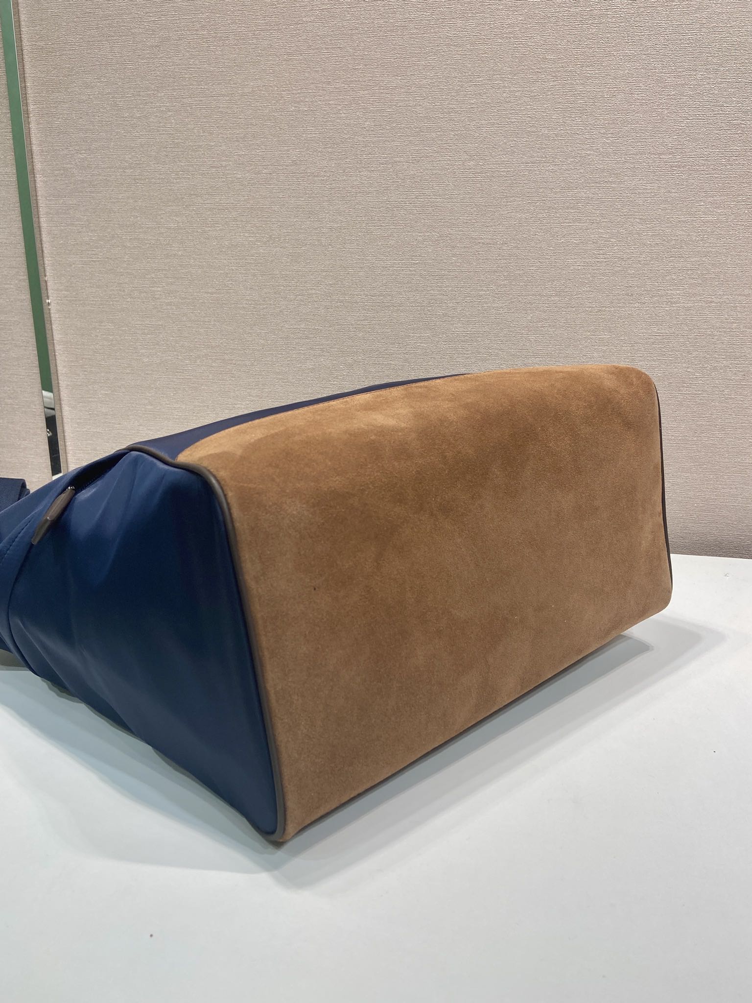 PRADA 프라다 메신저백 가방