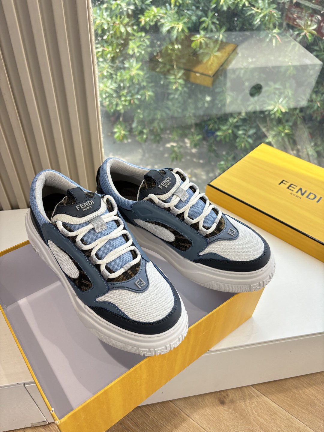 Fendi 펜디 스니커즈 운동화 신발