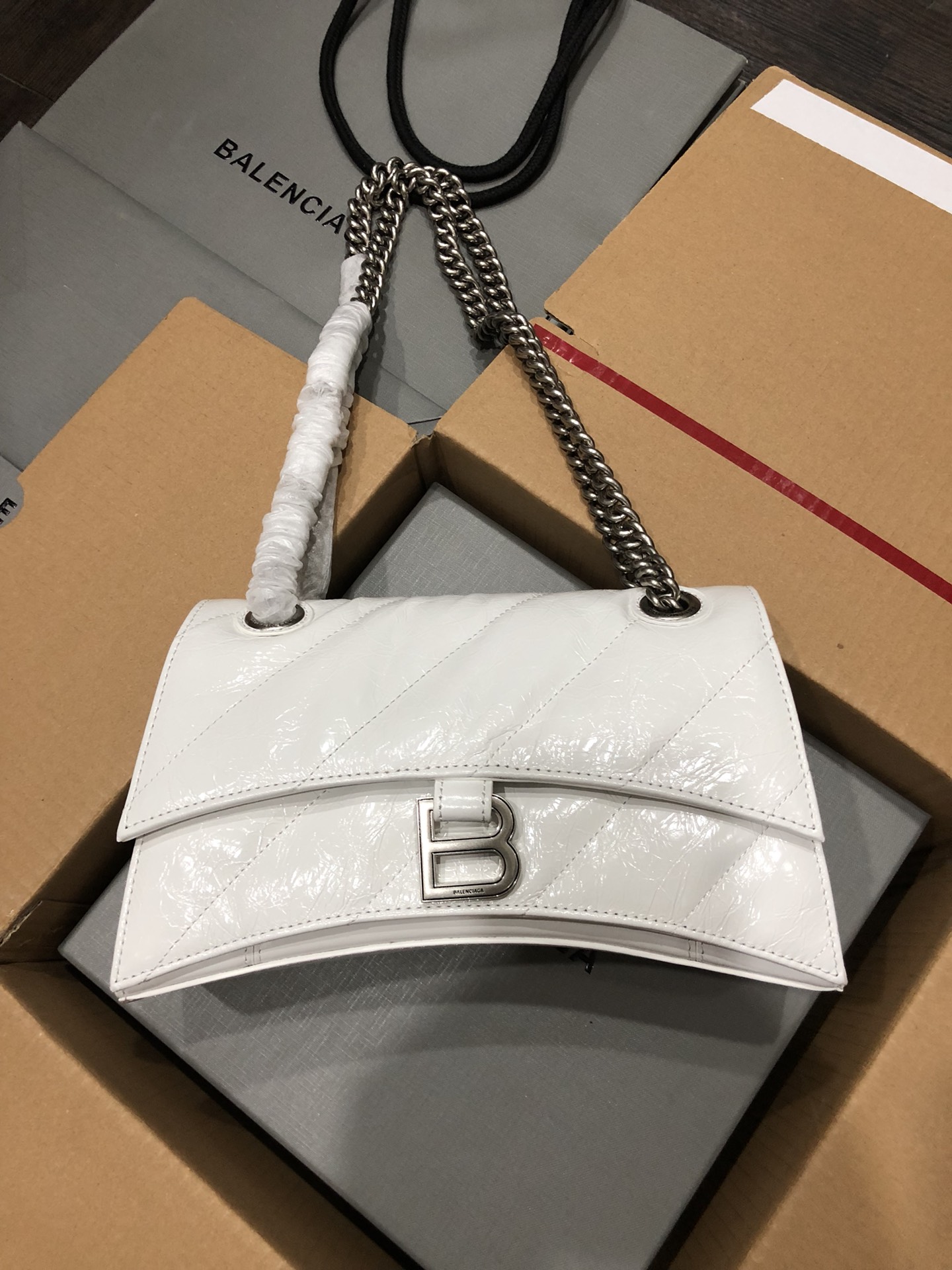 Balenciaga 발렌시아가 Crush 샤벨 체인백 금장 스몰 숄더백 가방