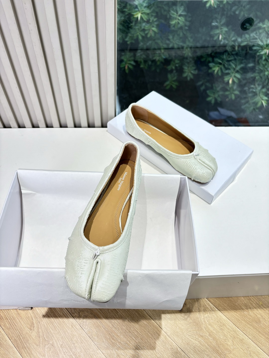 Maison Margiela 메종 마르지엘라 MM6 플랫 슈즈 신발