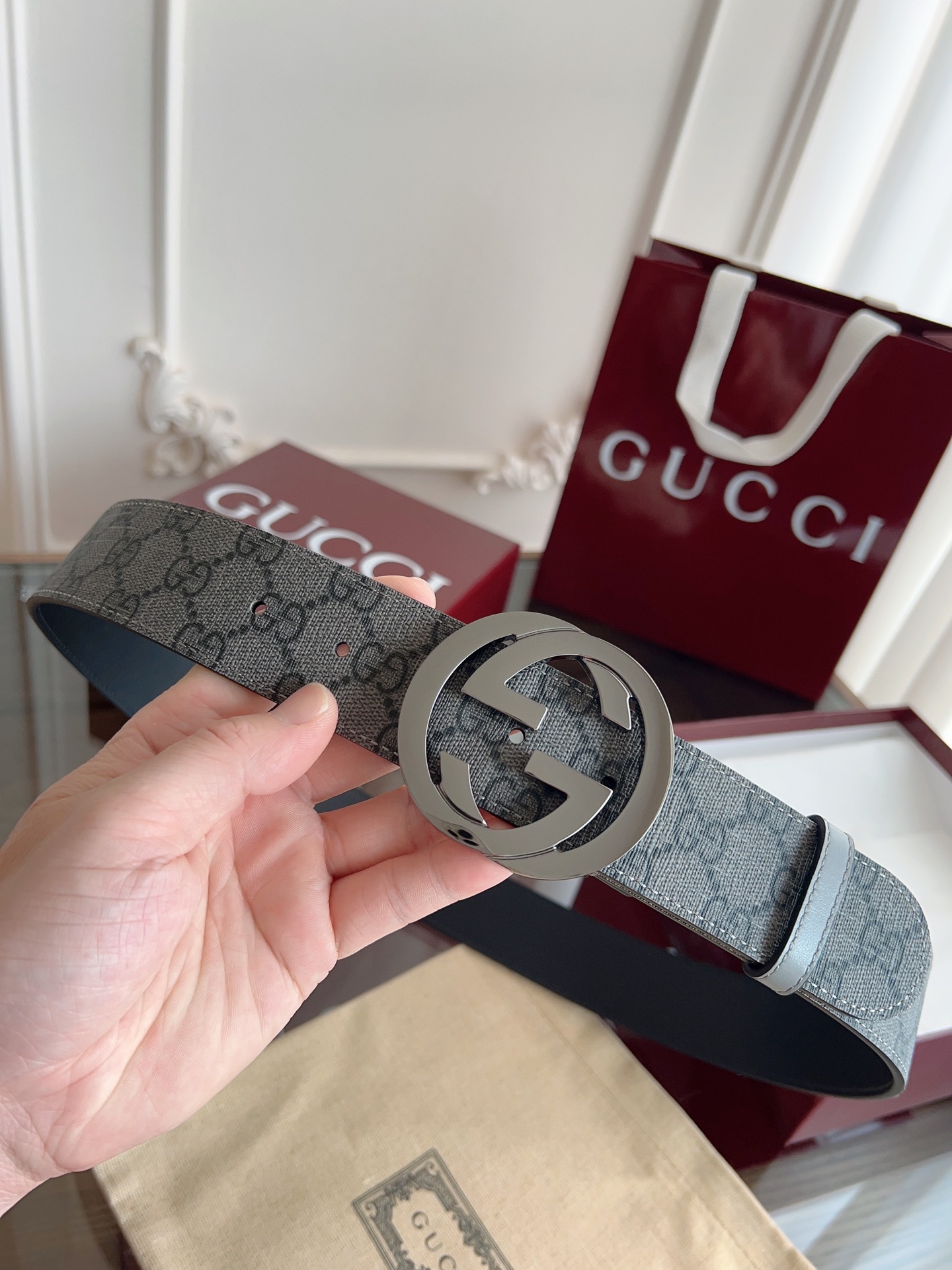 GUCCI 구찌 클래식 소가죽 벨트