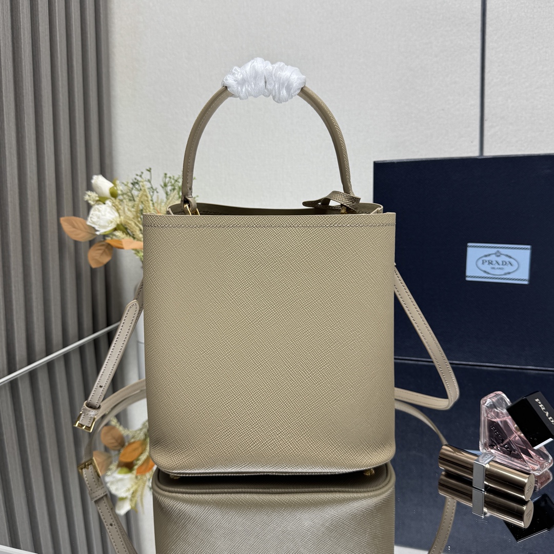 PRADA 프라다 1BA212 사피아노 버킷백 가방