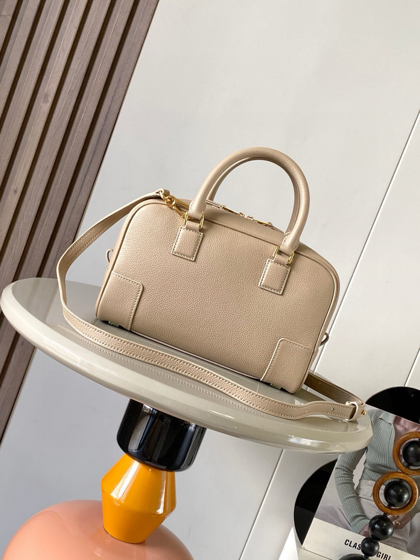 Loewe 로에베 아마조나 23 나파 가죽백 가방